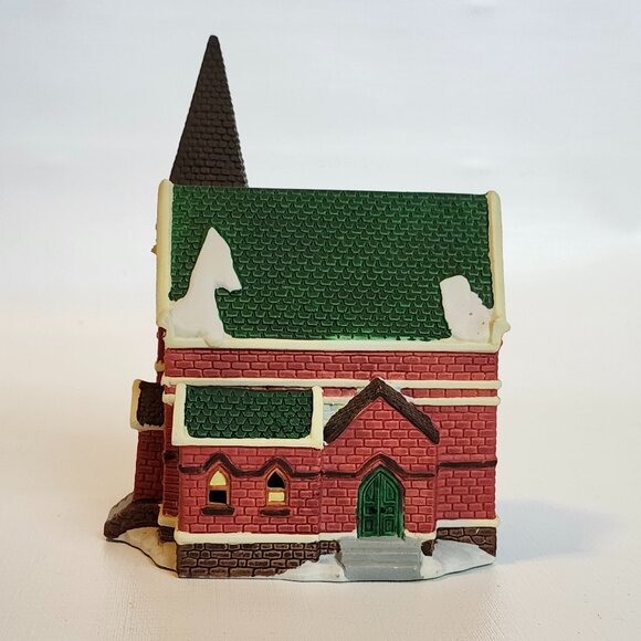 NOMA DICKENSVILLE CHRISTMAS VILLAGE LIGHTED PORCELAIN LIGHTED HOUSE/CHURCH 1996 - Picture 8 of 8
